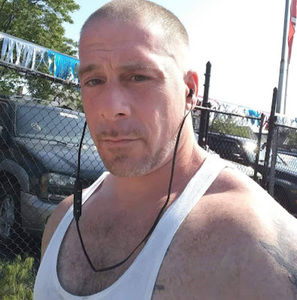 Meet your Posher, Ronald